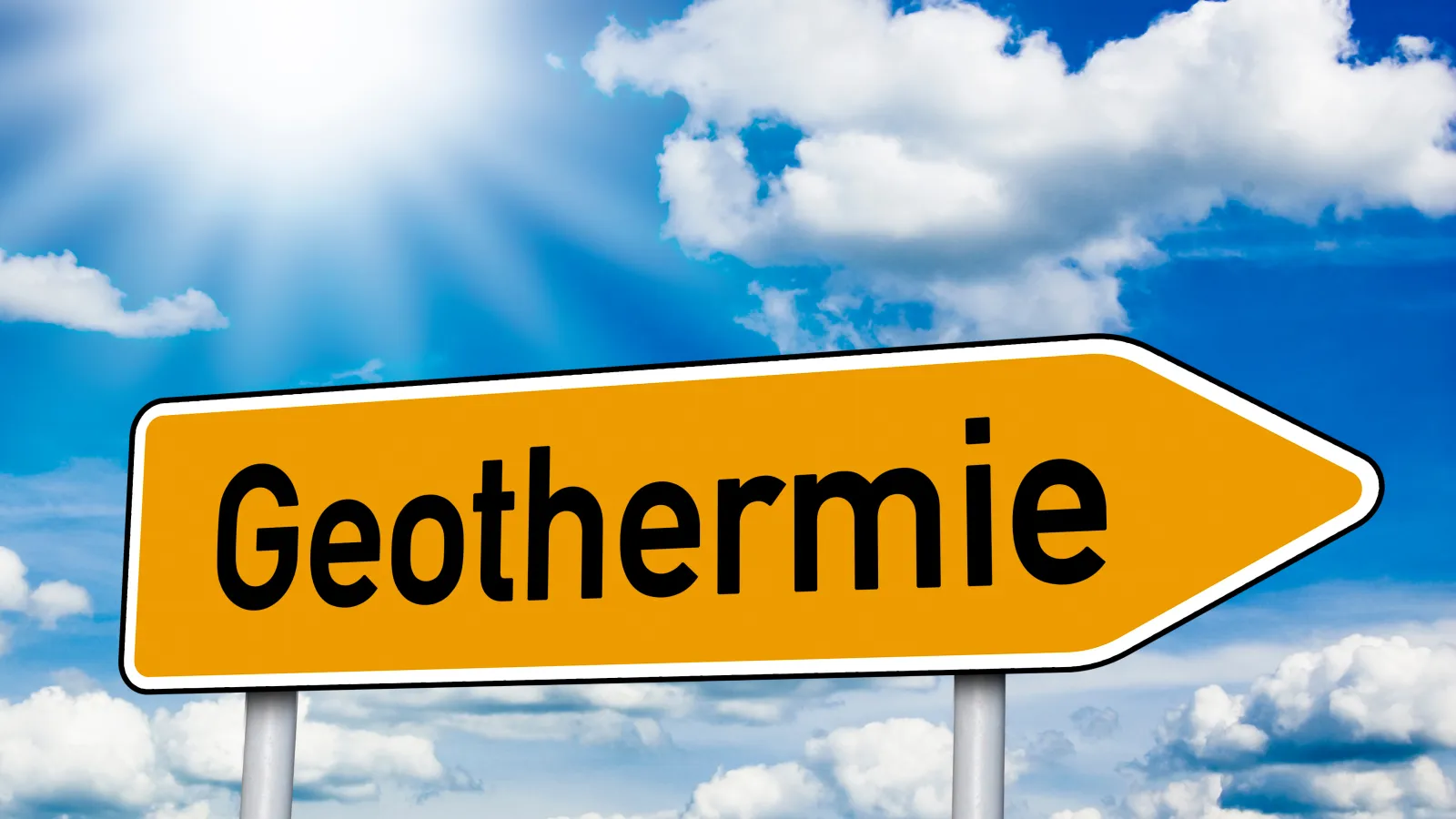 Gelbes richtungsweisendes Schild mit Aufschrift Geothermie