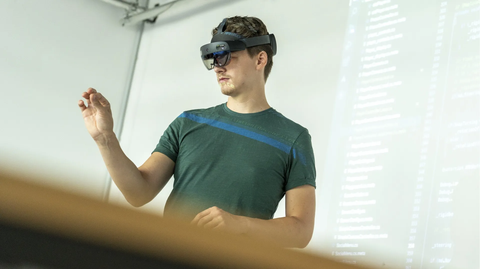 Interaktion mit einem Augmented-Reality-Headset