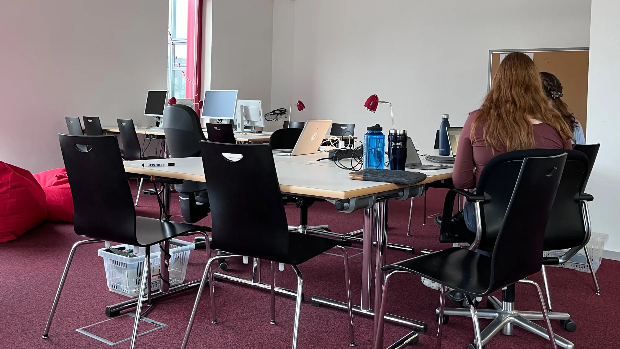 Co-Working Space in der Bibliothek