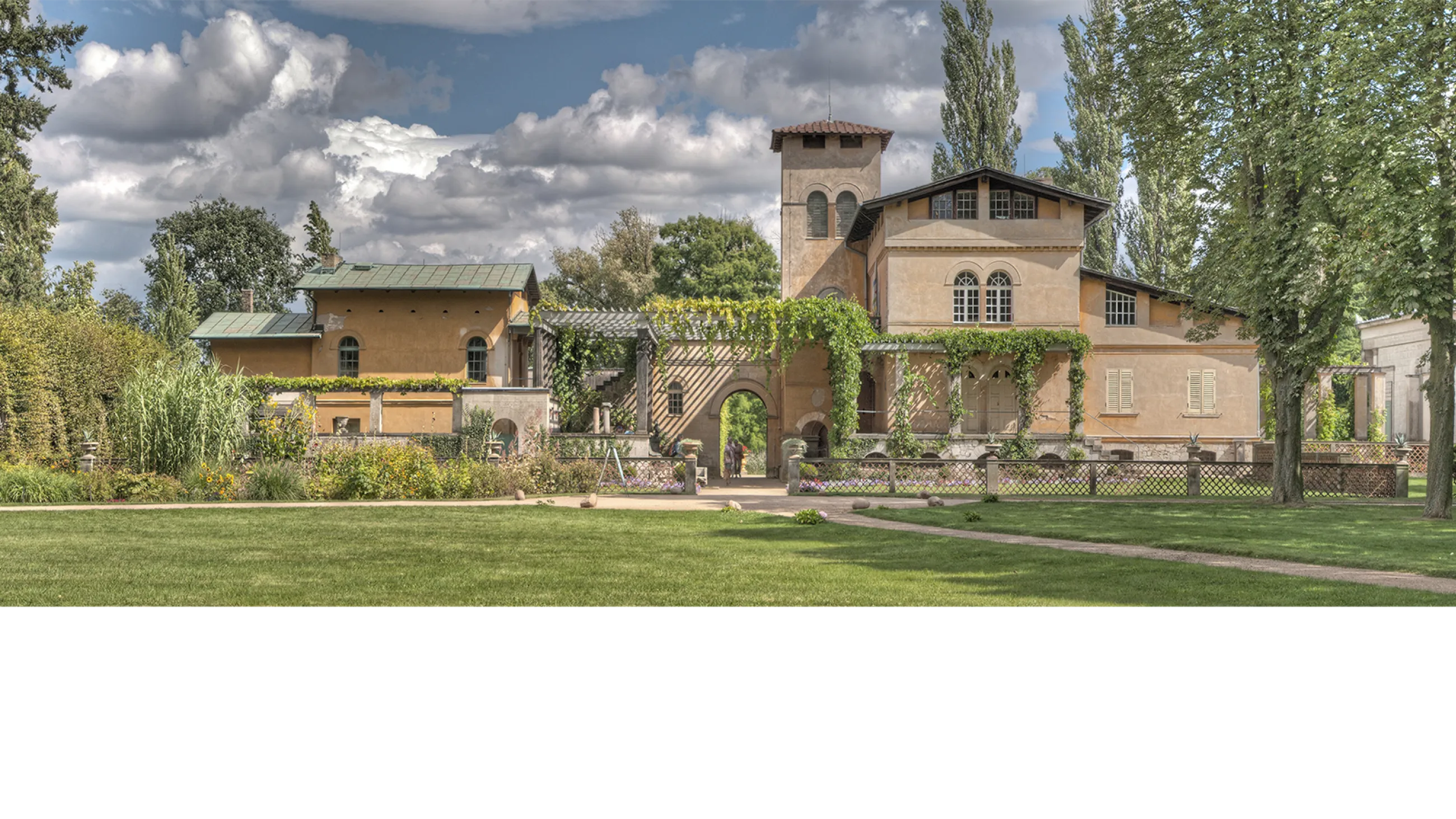 Ansicht des Hofgärtnerhaus der Römischen Bäder Sanssouci