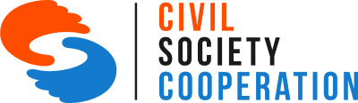 Logo mit zwei Händen und Schriftzug "Civil Society Cooperation"